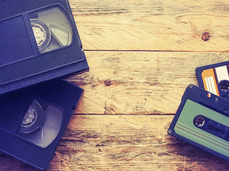 VHS cassettes and tape cassettes